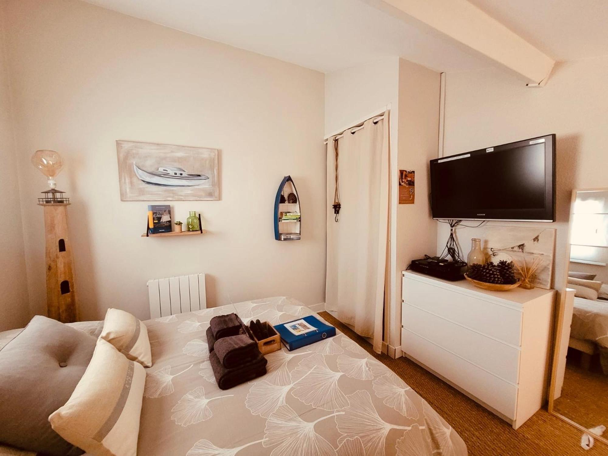 Ferienhaus Cocon Entre Presqu'ile Du Cap Ferret Et Plages Oceanes - Terrasse - 1 Velo Gratuit Ares